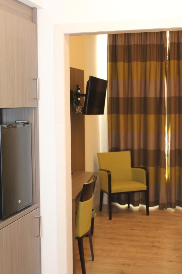 Mondo Hotel Tubize Exteriér fotografie